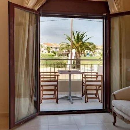 ホテル Costa Rossa -adults Only Xi Beach