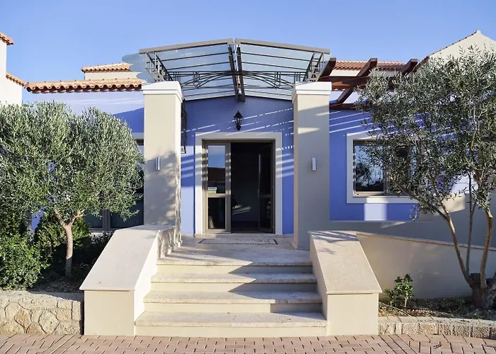 Costa Rossa -adults Only מלון Xi Beach