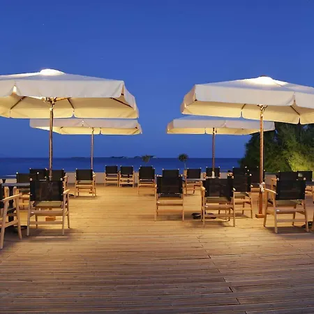 Costa Rossa -adults Only